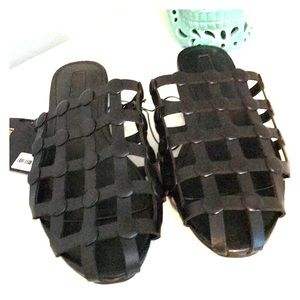 Forever 21 black cage style mules